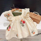 Conjunto Infantil Blusa Flores Bordadas Com Manga De Babado E Shorts