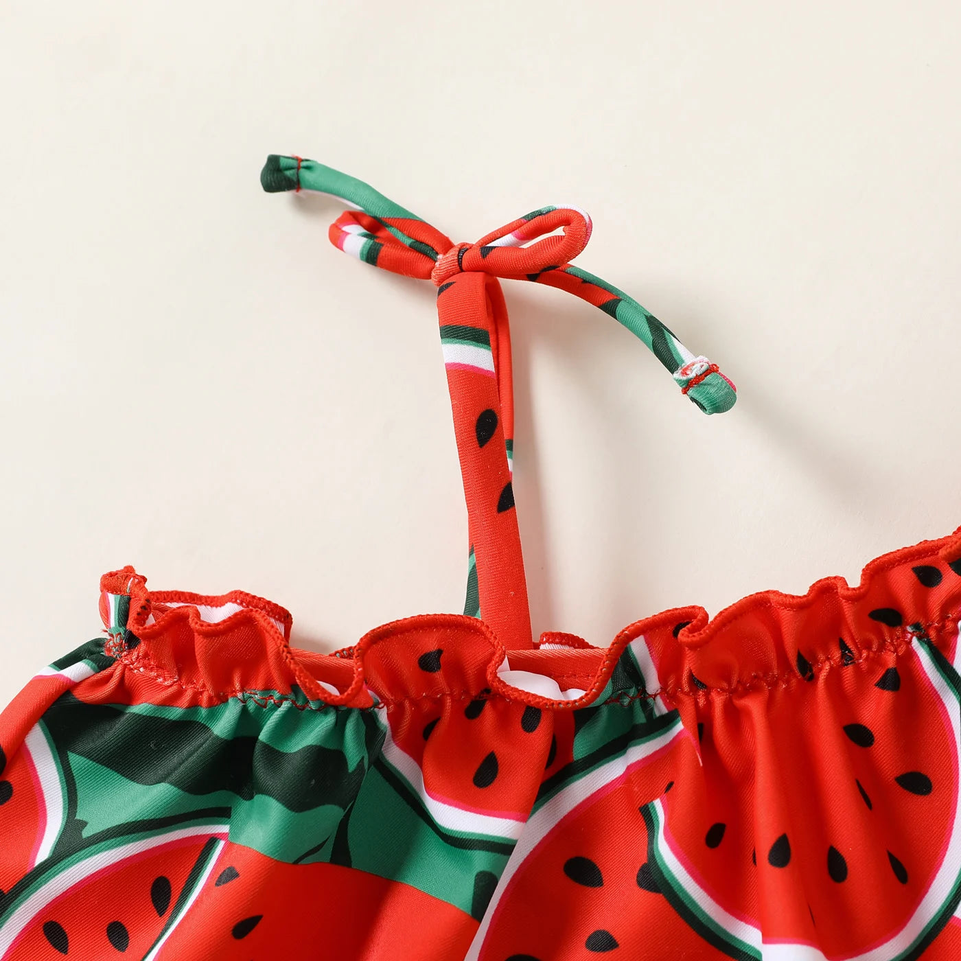 Conjunto 3 Peças Biquíni Com Babados E Faixa De Cabelo Estampados De Frutas