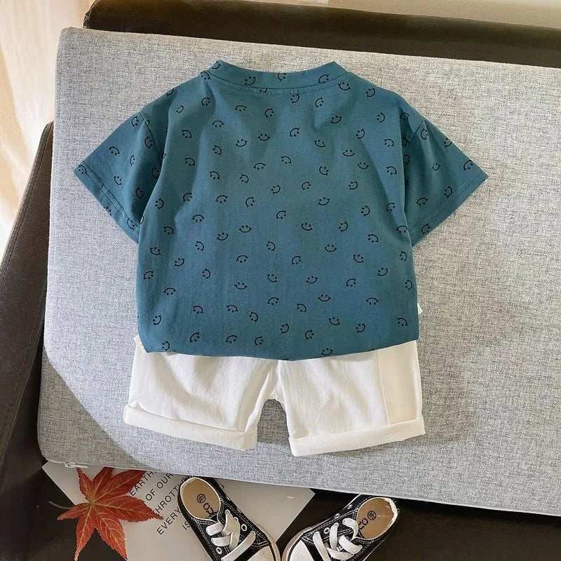 Conjunto Infantil  Blusa Com Estampa Do Tigrão E Bermuda