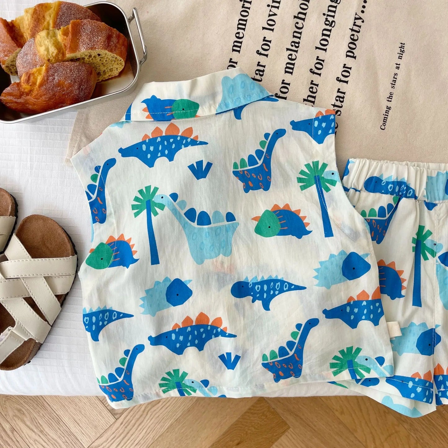 Conjunto Infantil Regata E Bermuda Estampa Dinossauros