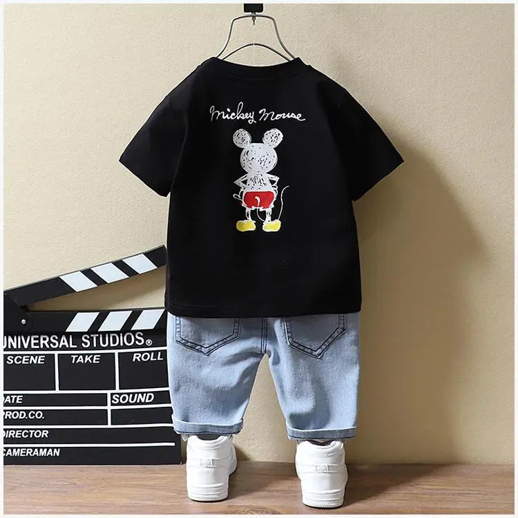 Conjunto Infantil Mickey Mouse Blusa E Bermuda Jeans