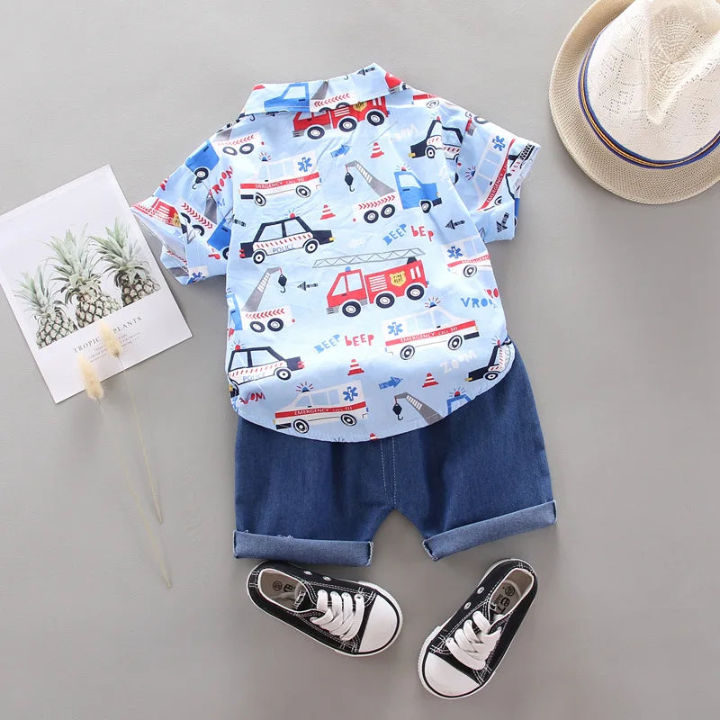 Conjunto Infantil Camisa Estampa De Carros E Bermuda Jeans