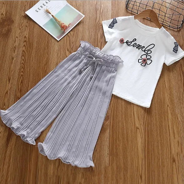 Conjunto Infantil T-shirt E Calça Plissada