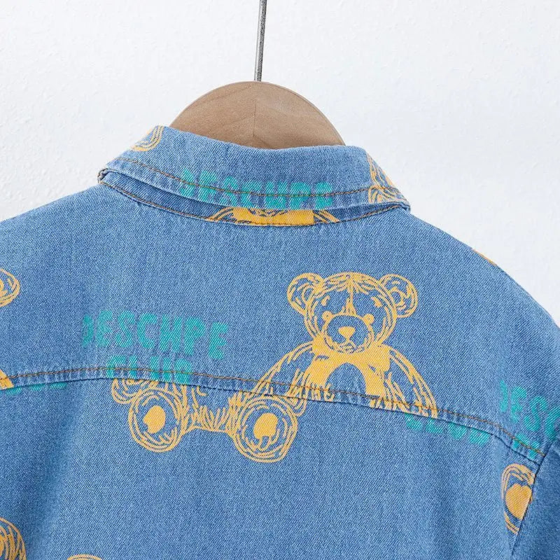 Conjunto Infantil Jeans Camisa, Blusa E Bermuda Com Estampa De Urso