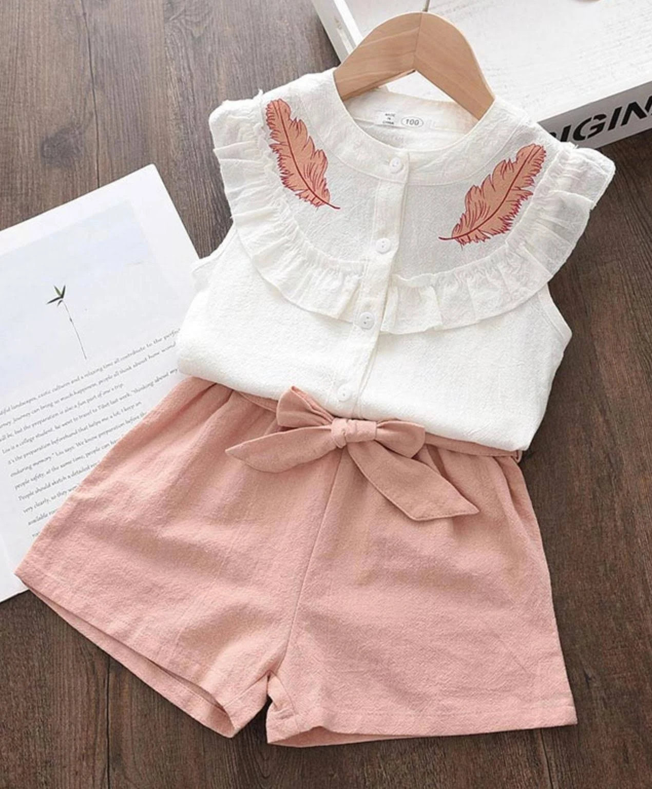 Conjunto Meninas Camiseta Pena Shorts Laço